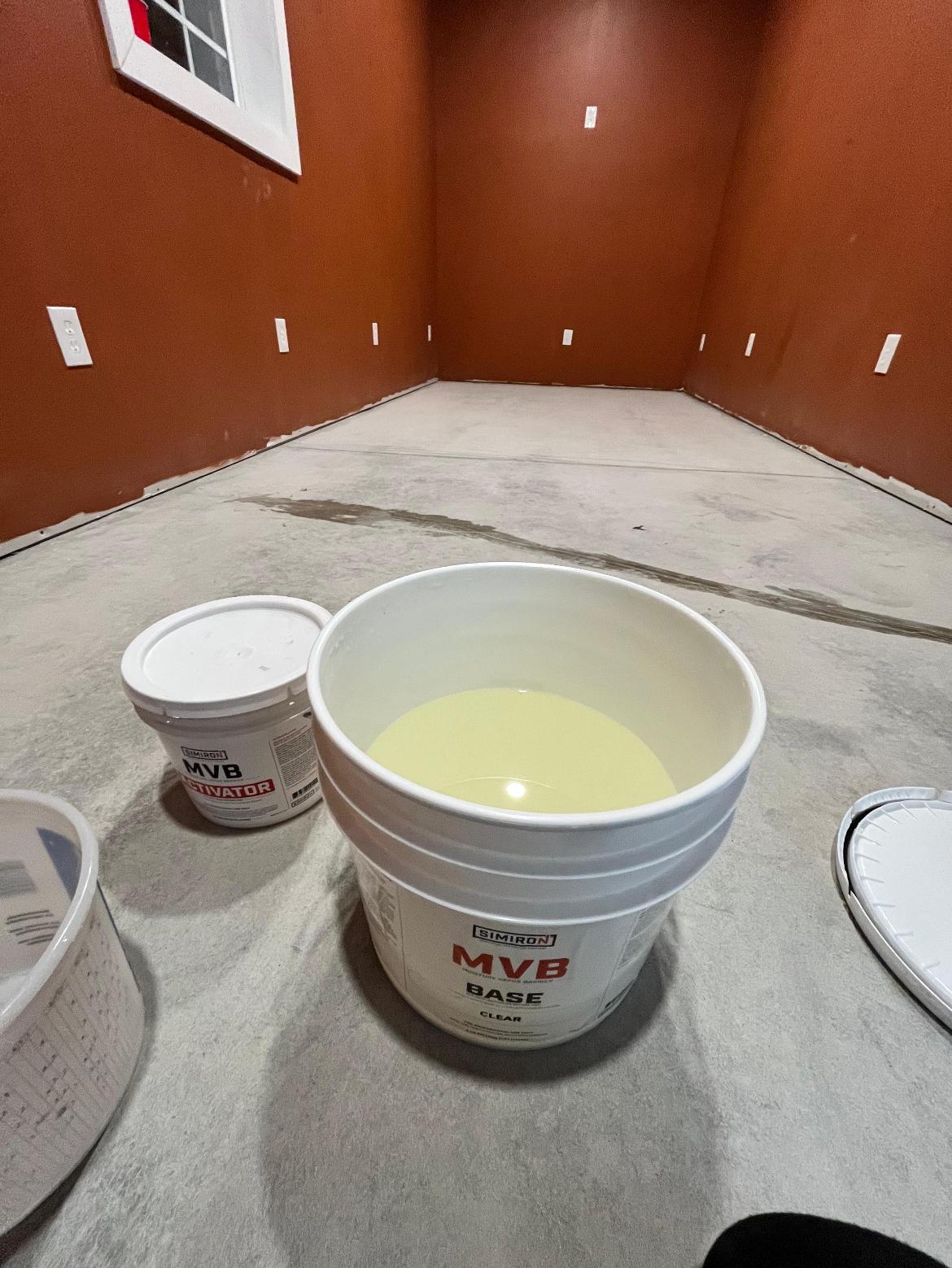 Residential epoxy installation with decorative flake finish